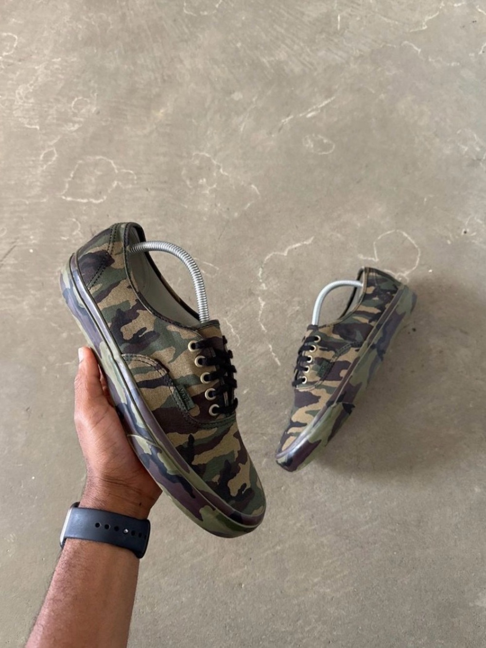 Vans Men's Low-Top Sneakers in Green Camo